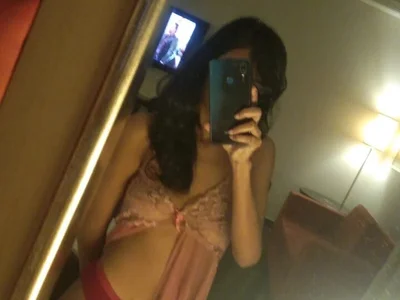 exude_diya webcam livesex profile in asian cams